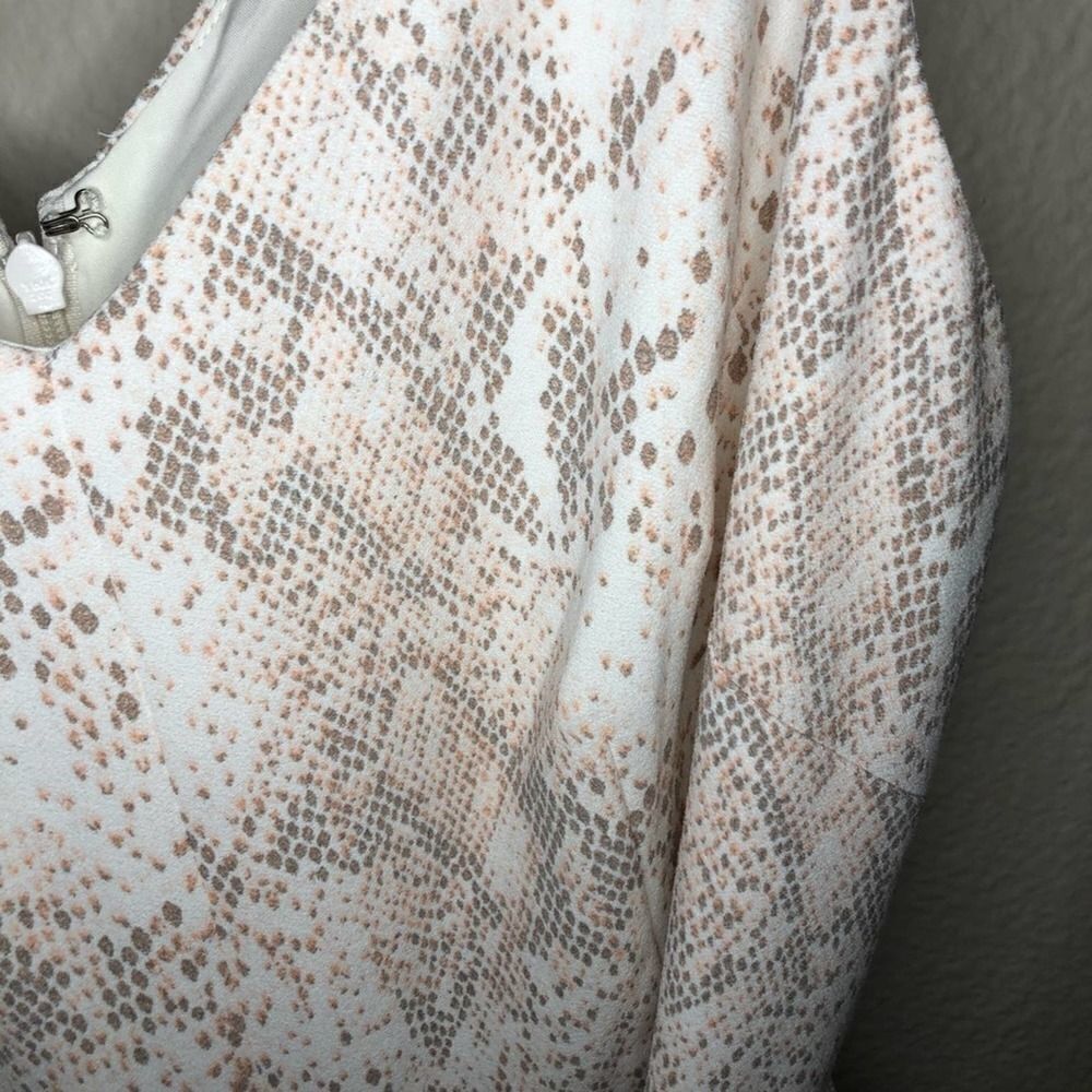 LOFT Python Snake Print Wide Leg Jumpsuit Size 4 … - image 6